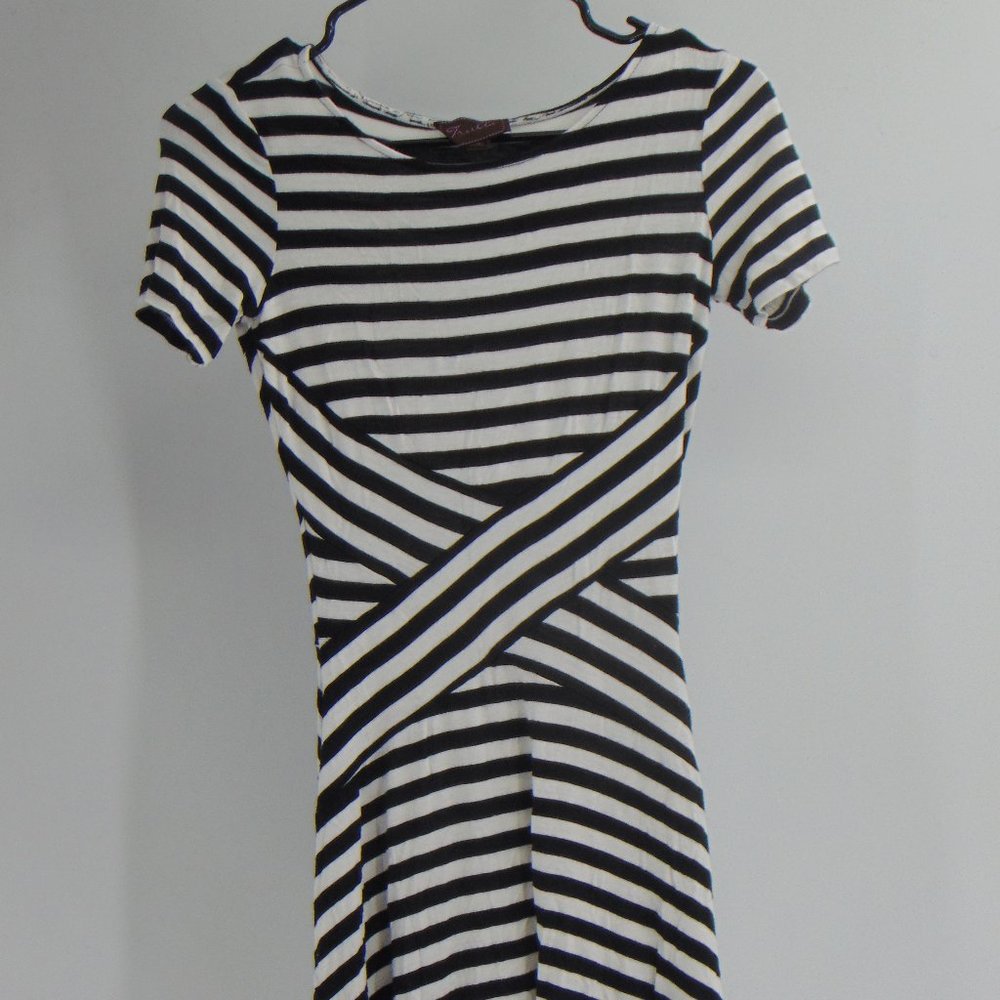 STRIPE DRESS